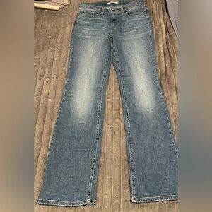 LEVI’S JEANS WOMEN CLASSIC BOOTCUT SIZE 6 INSEAM 31 NEW NO TAGS STRETCH LEVIS